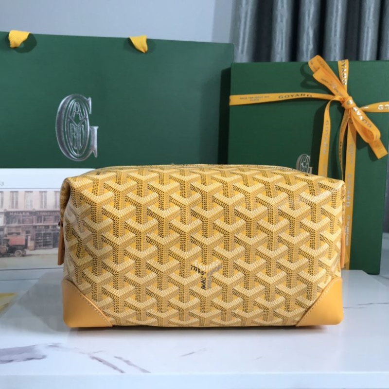 Go*ard cosmetic bags